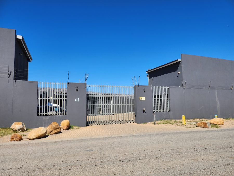 Commercial Property for Sale in Broadlands Western Cape